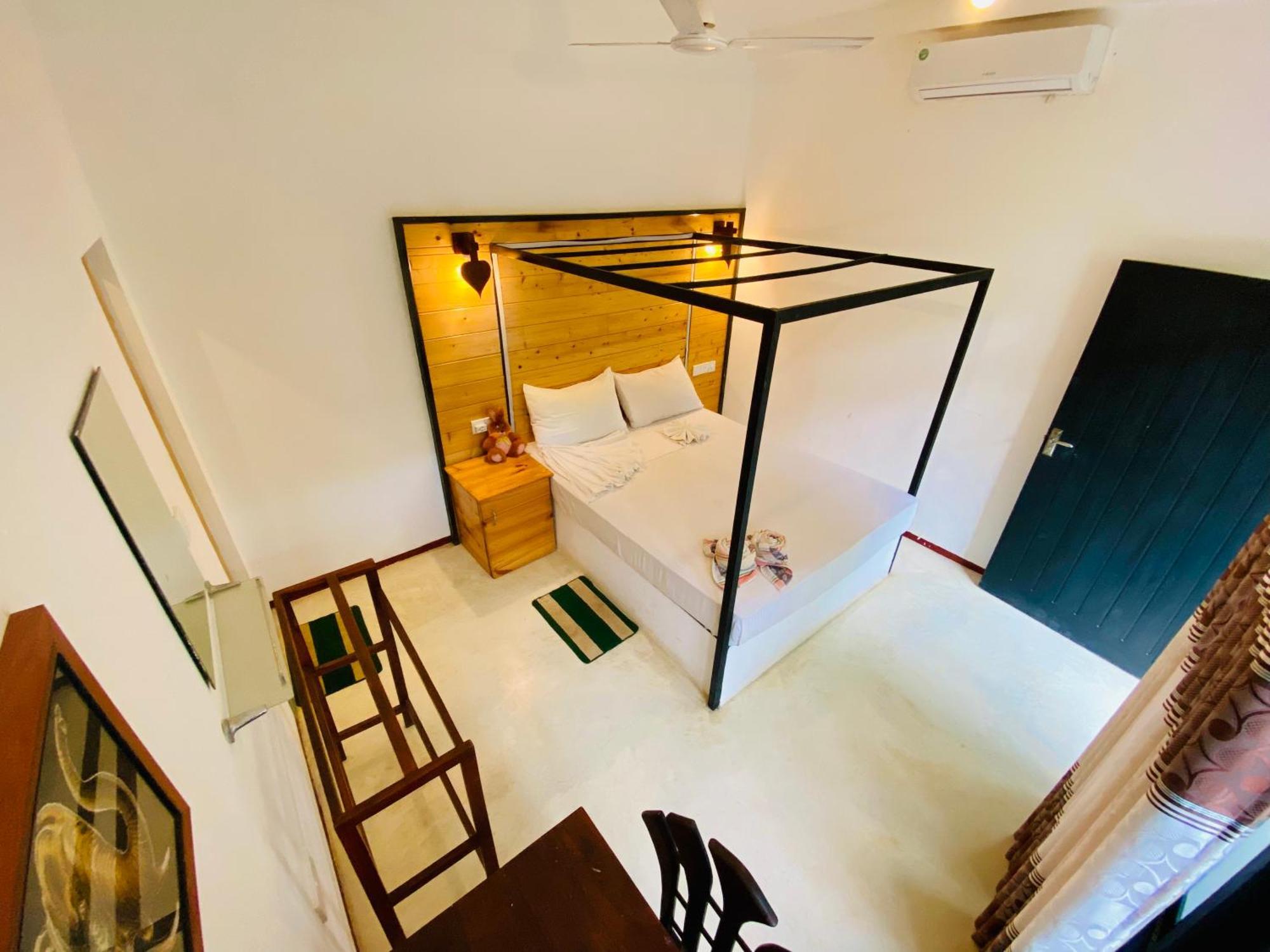 Rekawa Turtle Gate Hotel تانجالي المظهر الخارجي الصورة