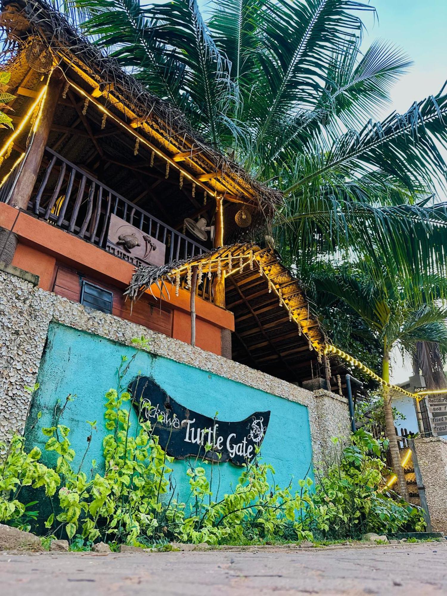 Rekawa Turtle Gate Hotel تانجالي المظهر الخارجي الصورة